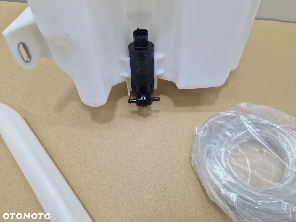 TOYOTA RAV4 18- ZBIORNIK ZBIORNICZEK SPRYSKIWACZY NOWY 8531542460 - 2