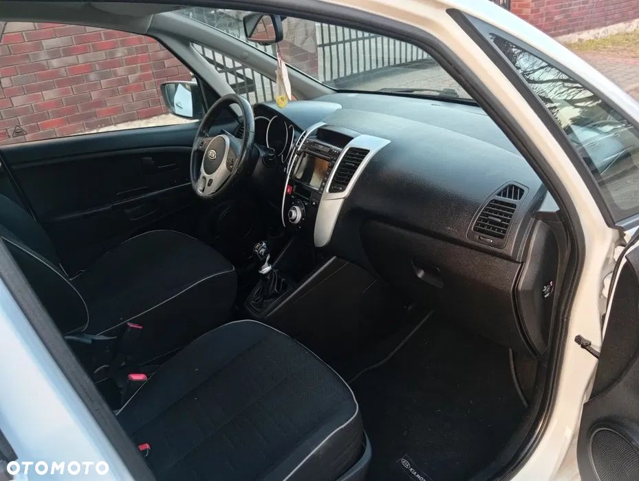 Kia Venga 1.6 CRDi XL - 6