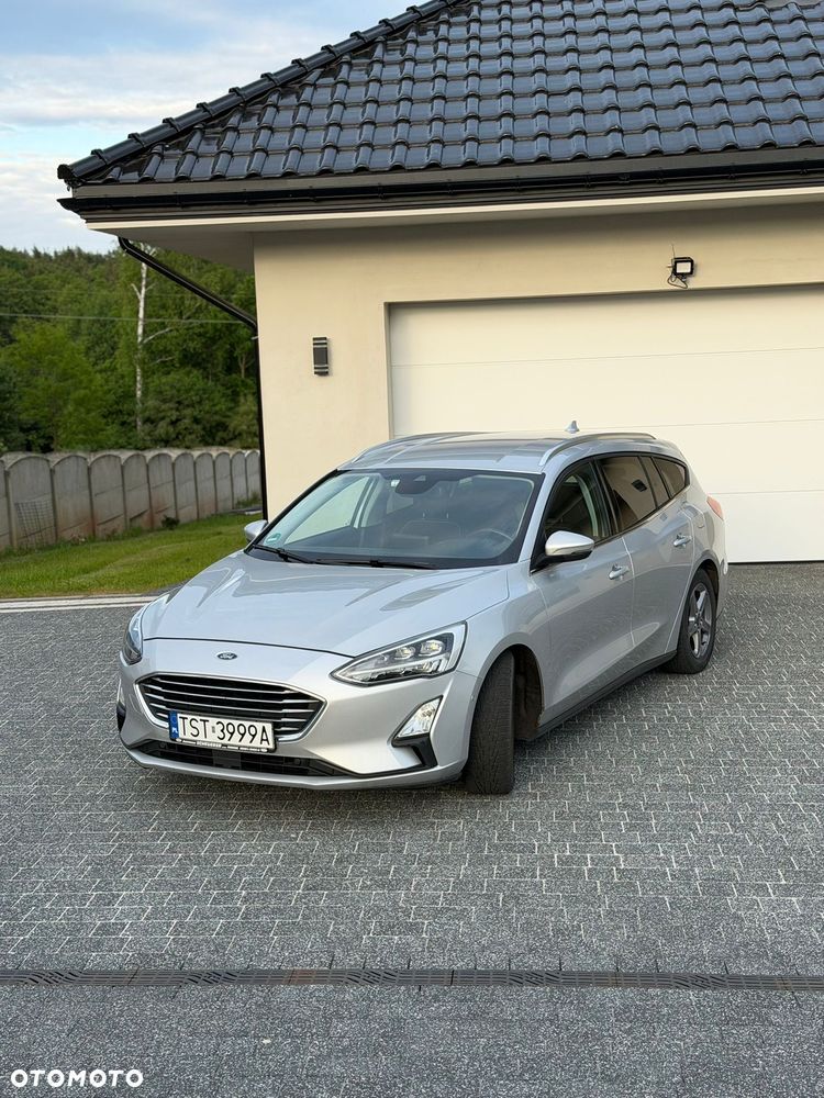 Ford Focus 1.5 EcoBlue Start-Stopp-System TITANIUM - 4