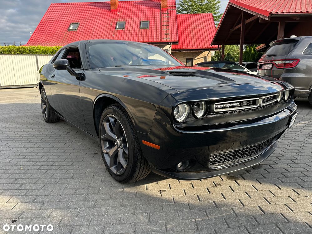 Dodge Challenger Automatik SXT Plus - 2