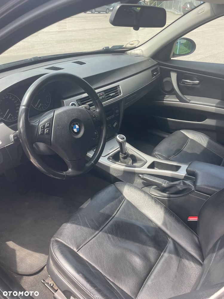 BMW Seria 3 - 8