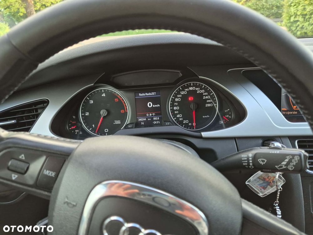 Audi A4 Avant - 10