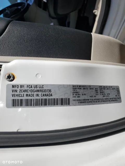 Chrysler Pacifica - 16