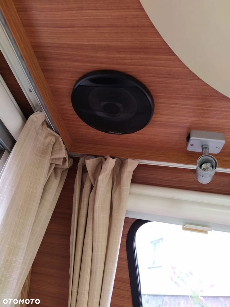 Adria Axcess - 10