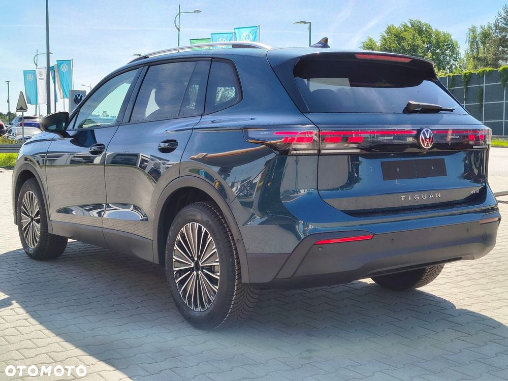 Volkswagen Tiguan 1.5 eTSI Life Plus DSG - 5