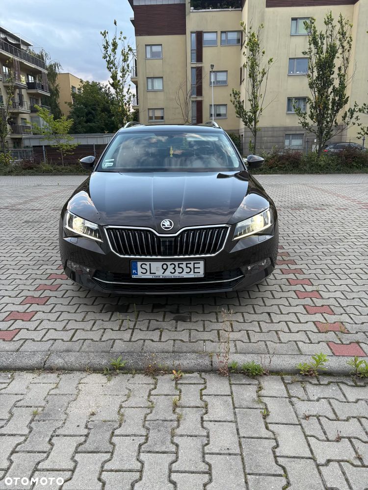 Skoda Superb 1.5 TSI Ambition - 6