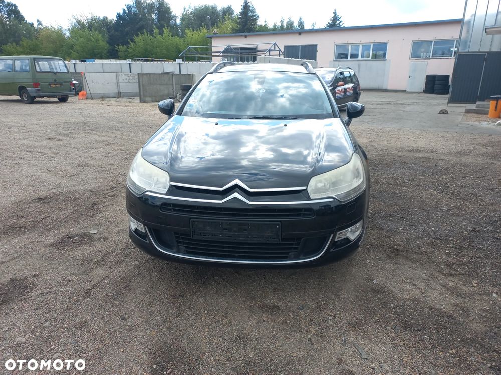 Citroen C5 III kombi 1.6 THP 10r KTVD lampa przednia prawa lewa europa - 1