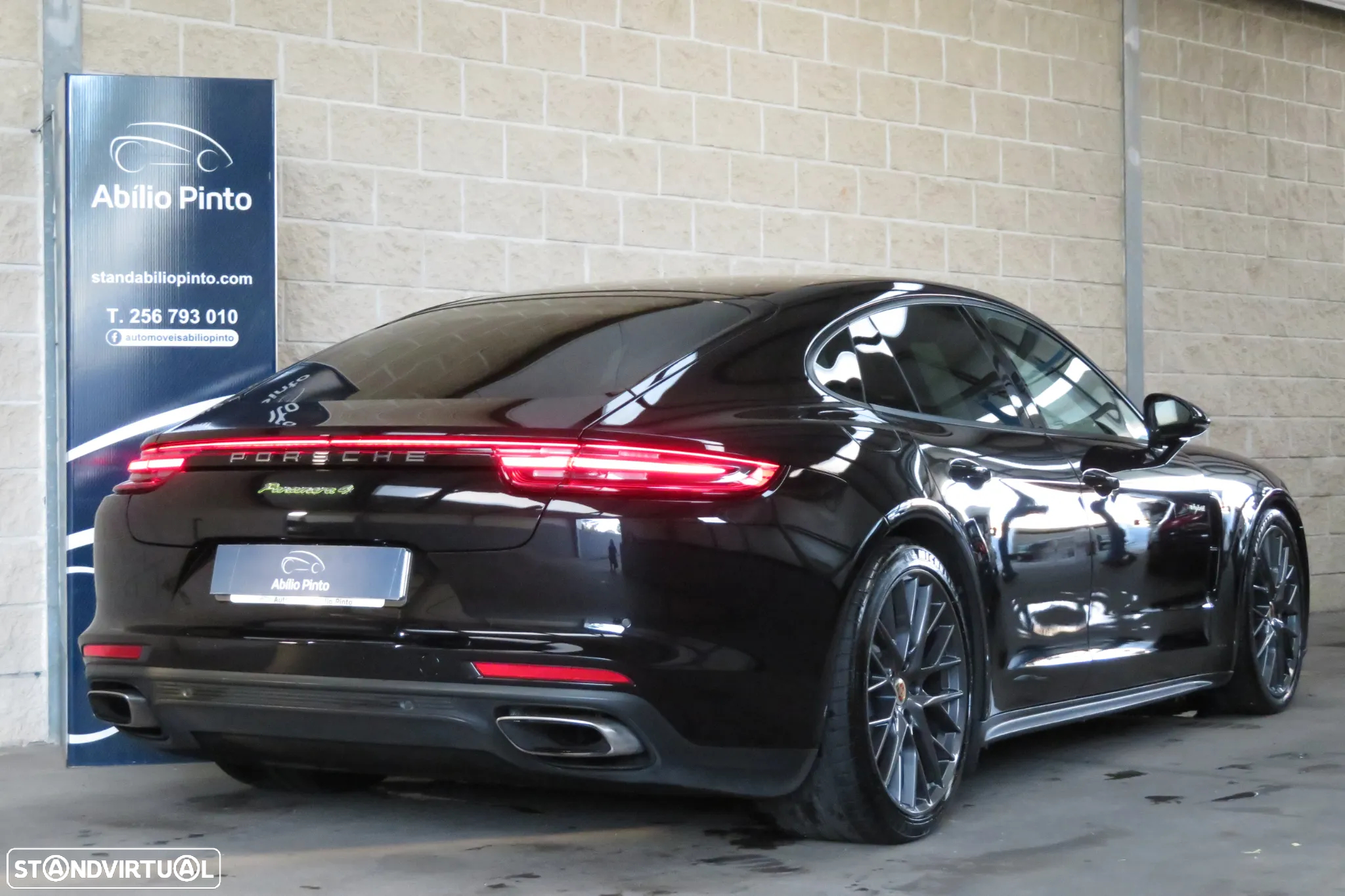 Porsche Panamera 4 E-Hybrid - 5