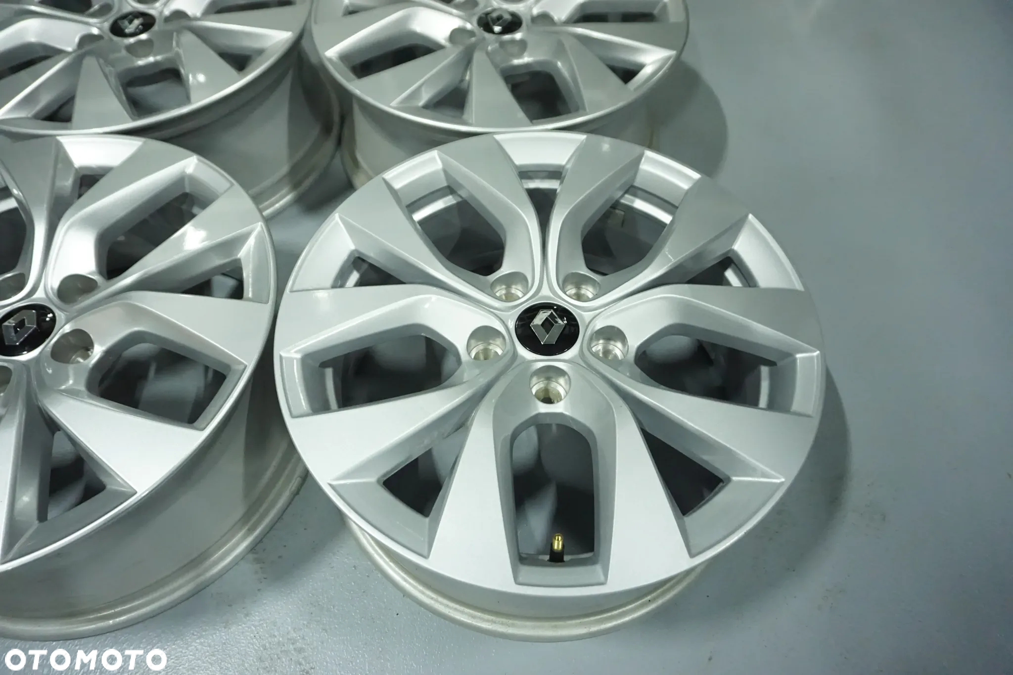 Felgi Aluminiowe  17 DACIA DUSTER RENAULT CAPTUR II ARCANA KADJAR KOLEOS LAGUNA III SCENIC MEGANE ORYGINAŁ ET35 - 8