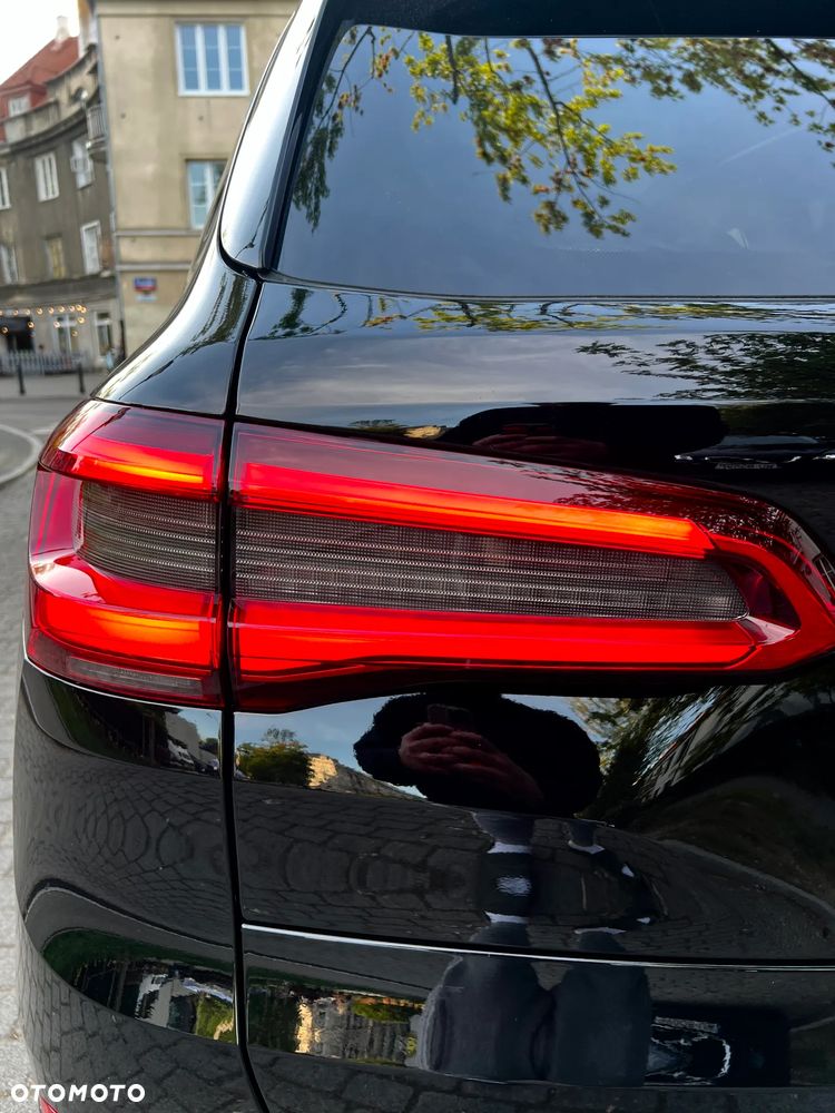 BMW X5 xDrive40i - 32
