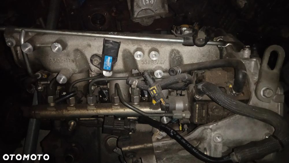Silnik słupek Opel Astra III Vectra C Z19DT 1.9 DTI - 3