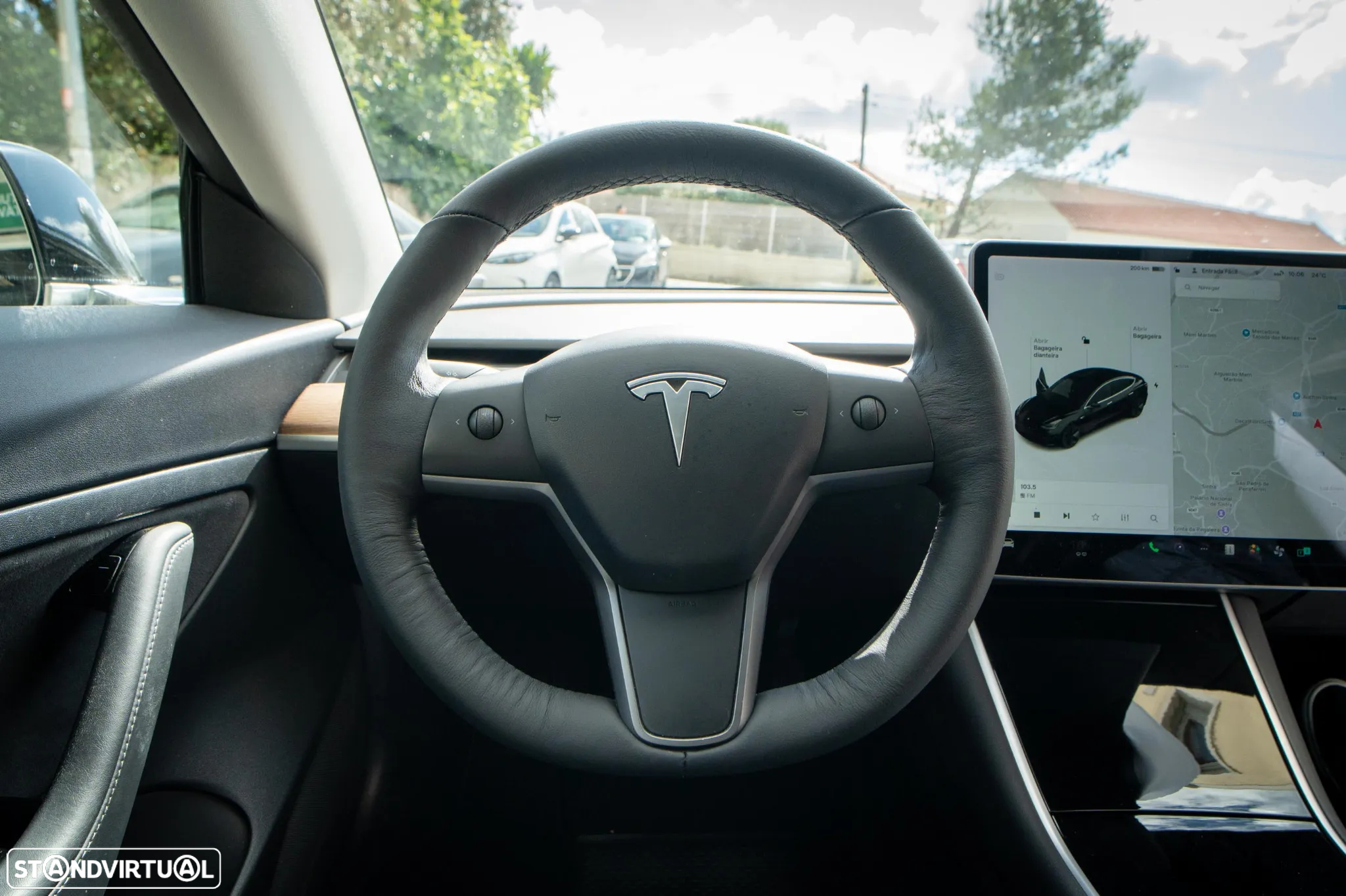 Tesla Model 3 Standard Range Plus RWD - 32