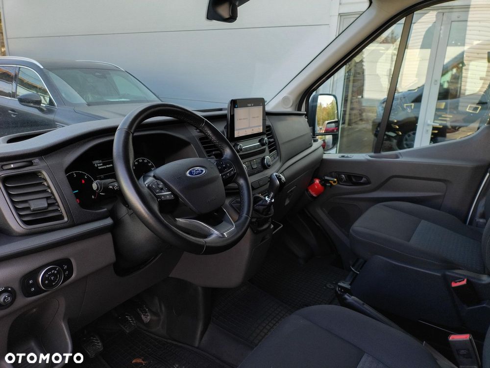 Ford Transit - 17