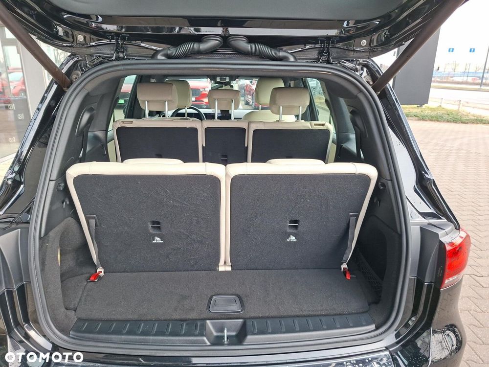 Mercedes-Benz GLB 200 Progressive 7G-DCT - 14