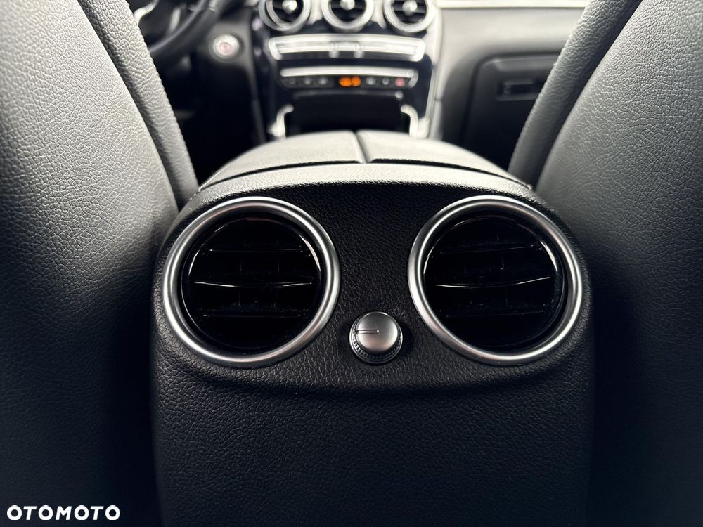 Mercedes-Benz GLC - 20