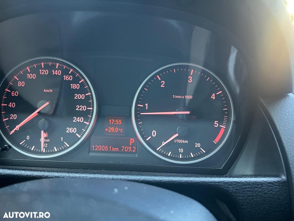 BMW X1 - 13