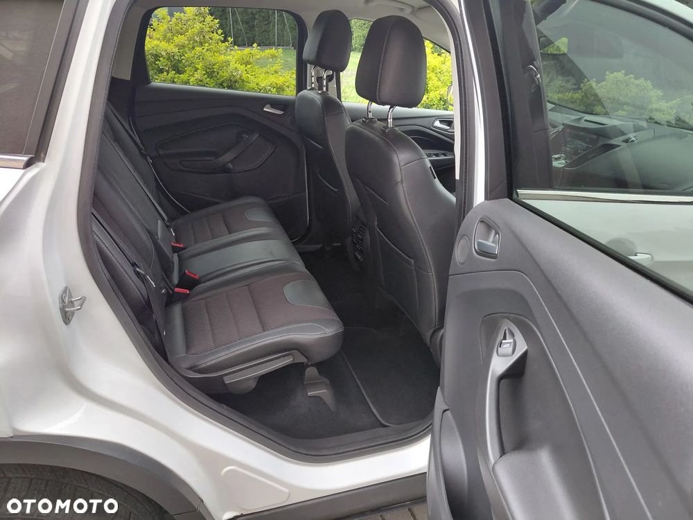 Ford Kuga 2.0 TDCi 4x4 Individual - 32