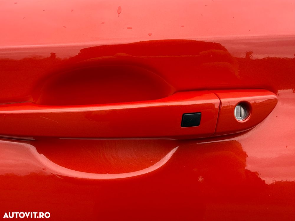 Hyundai KONA 1.6 CRDi DCT 4WD Premium - 8