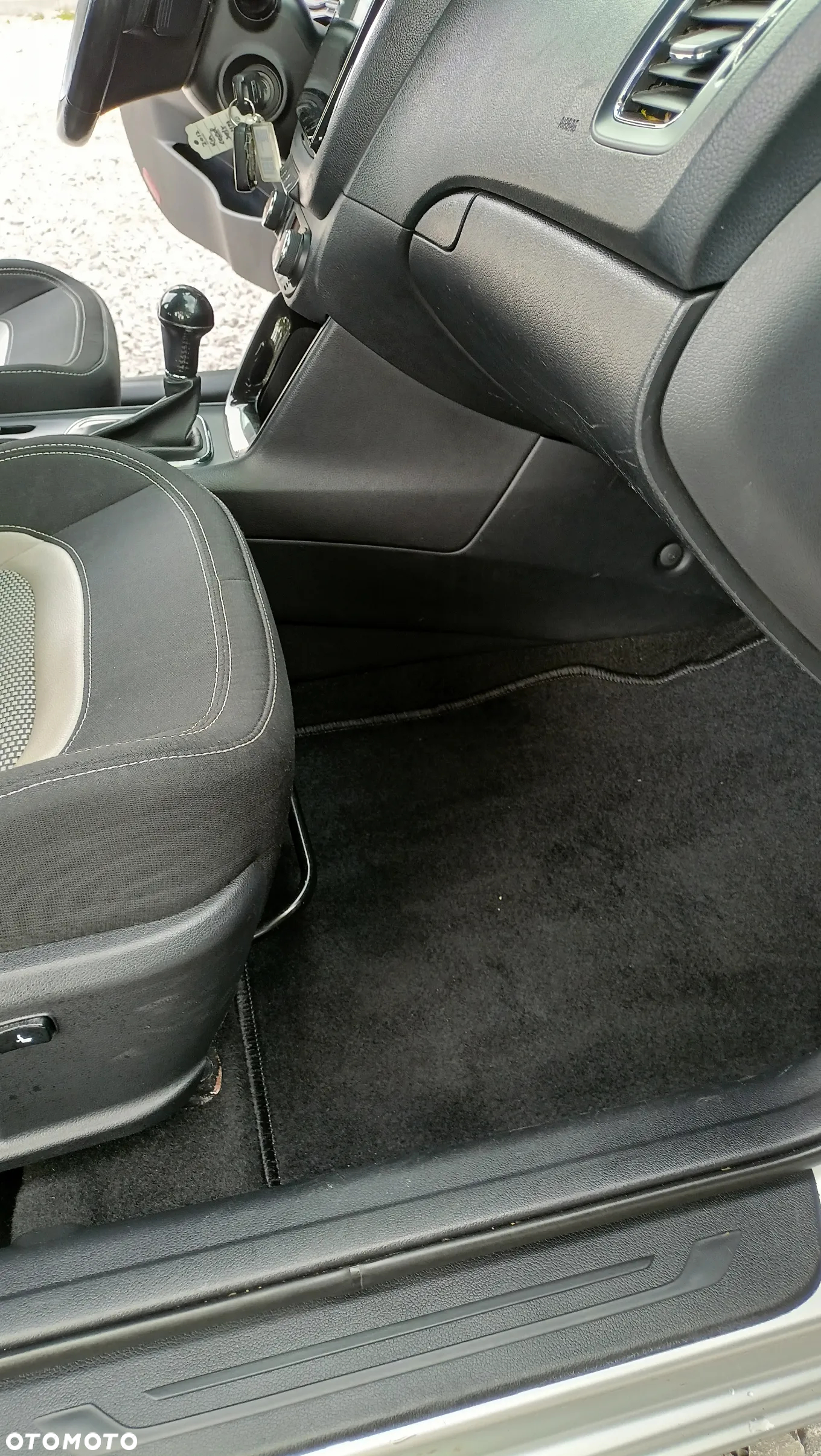 Kia Ceed 1.6 GDI DCT Platinum Edition - 17