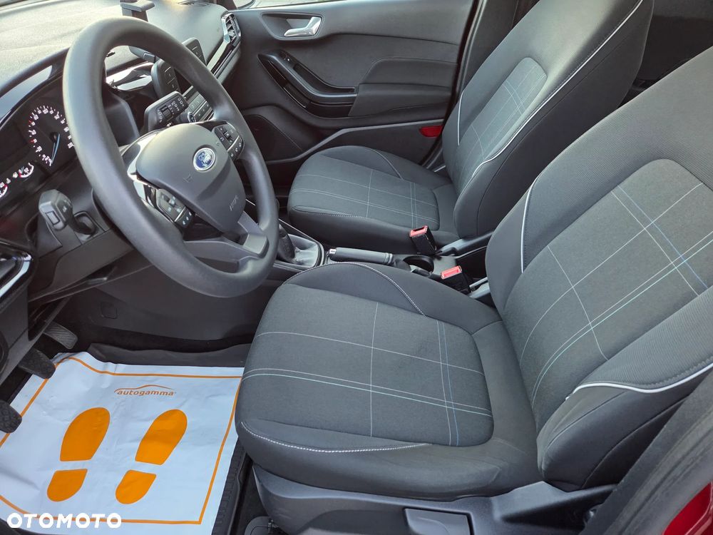 Ford Fiesta - 12
