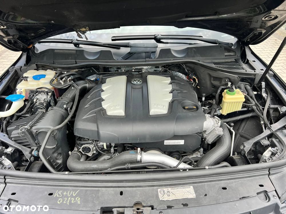 Volkswagen Touareg 3.0 V6 TDI Blue Motion DPF Automatik - 14