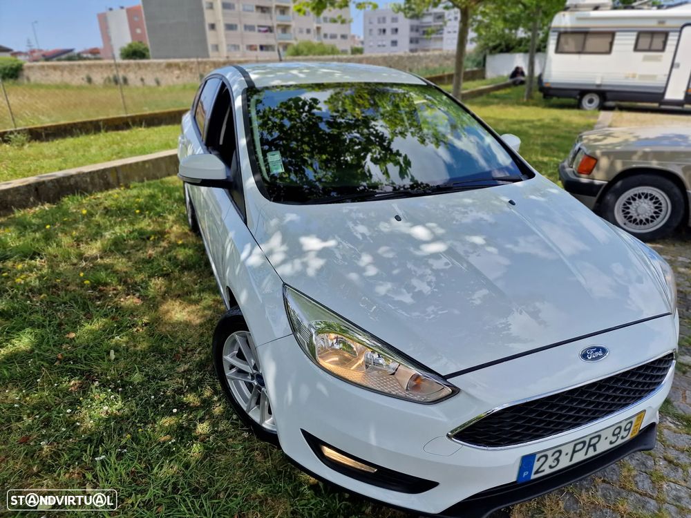 Ford Focus 1.0 SCTi Titanium - 5