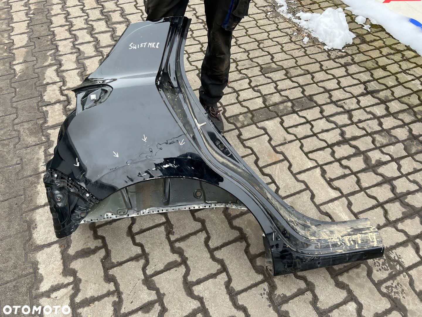 SUZUKI SWIFT MK8 BŁOTNIK ĆWIARTKA PRAWY TYŁ TYLNY - 1