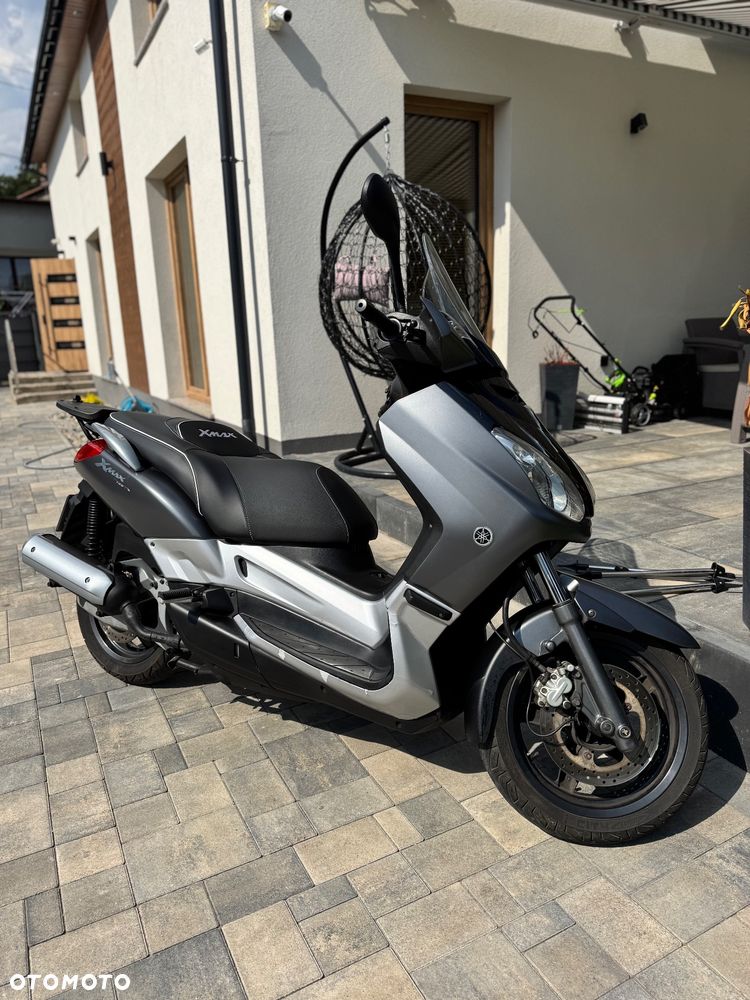 Yamaha X-max - 1