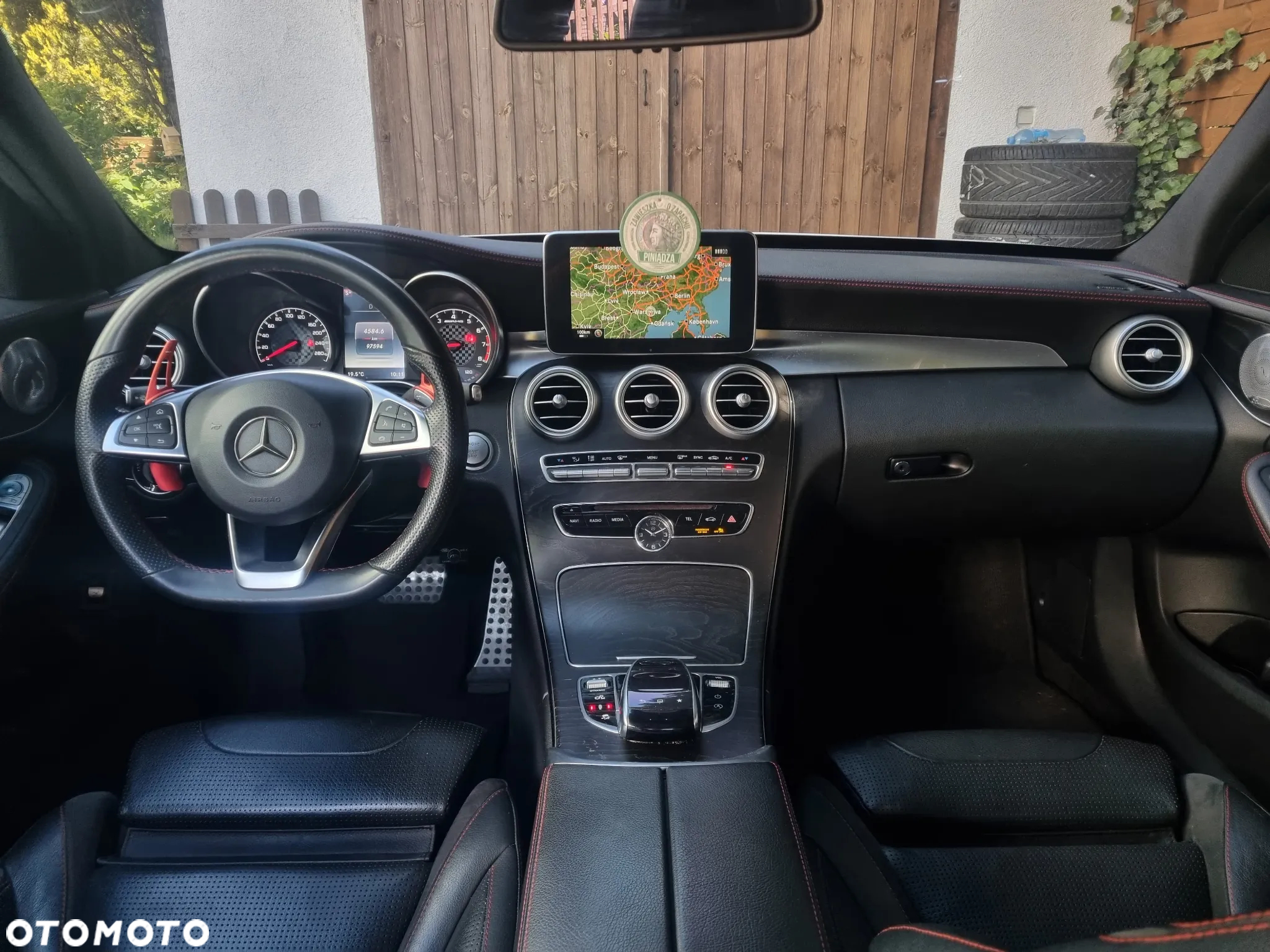 Mercedes-Benz Klasa C 450 AMG 4-Matic 7G-TRONIC - 18