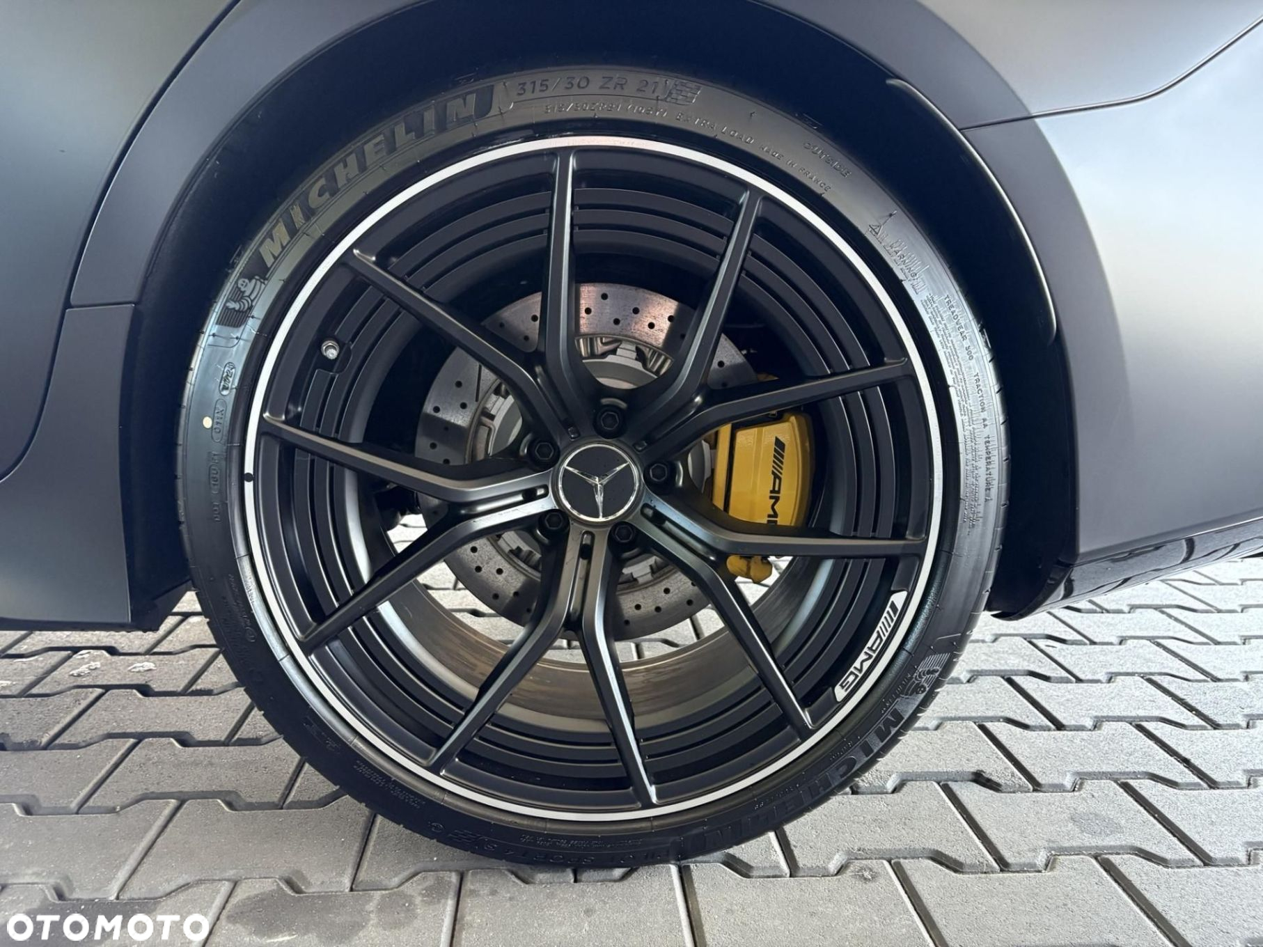 Mercedes-Benz AMG GT - 10