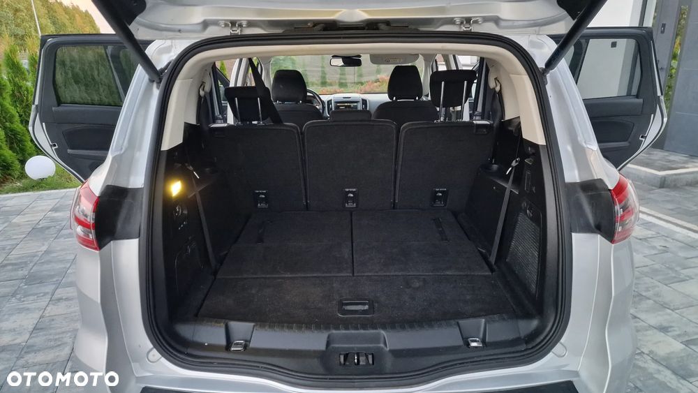 Ford S-Max 2.0 TDCi ST-Line PowerShift - 32