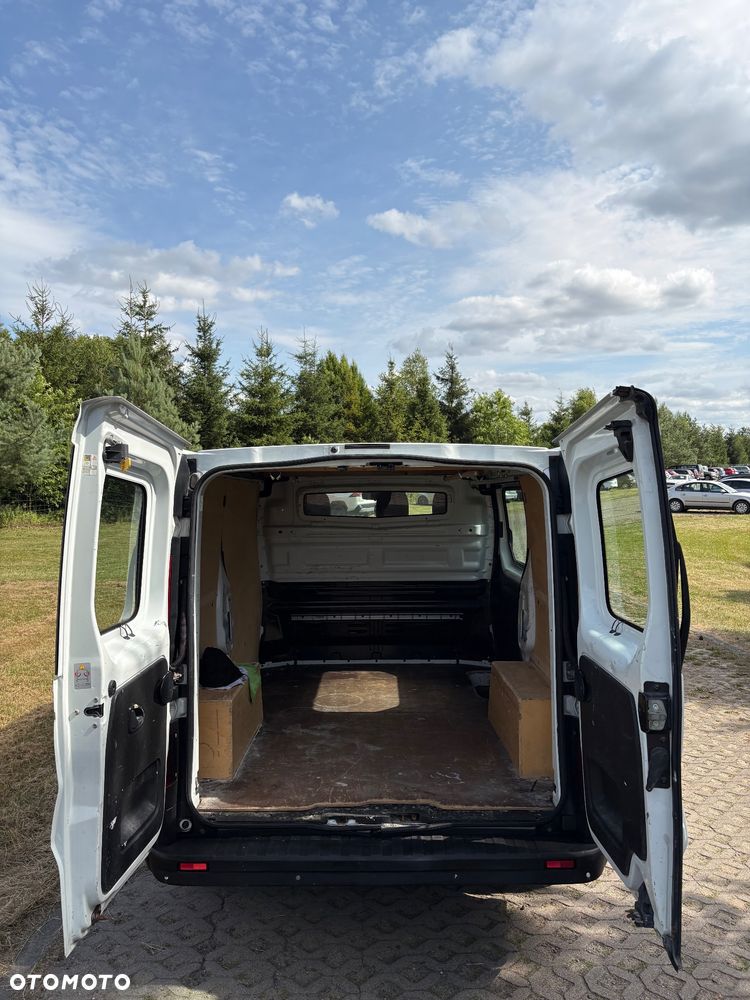 Renault Trafic - 8