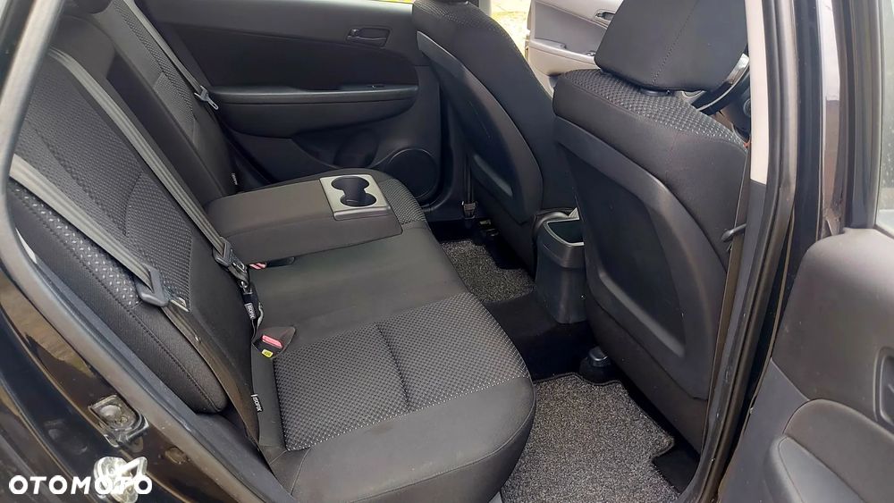 Hyundai i30 i30cw 1.4 FIFA WM Edition - 18