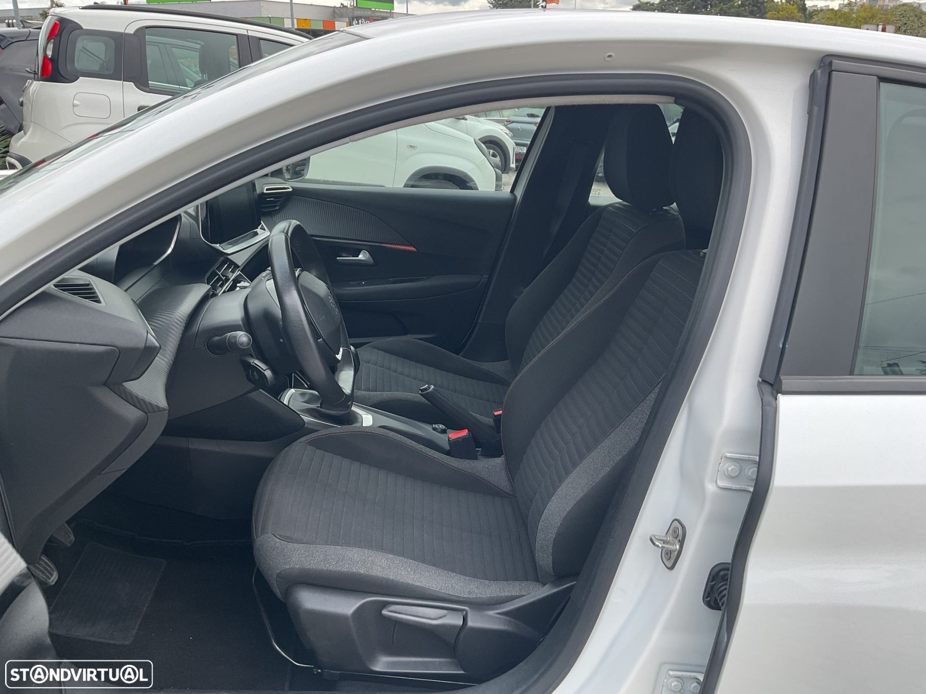 Peugeot 208 1.2 PureTech Active - 22