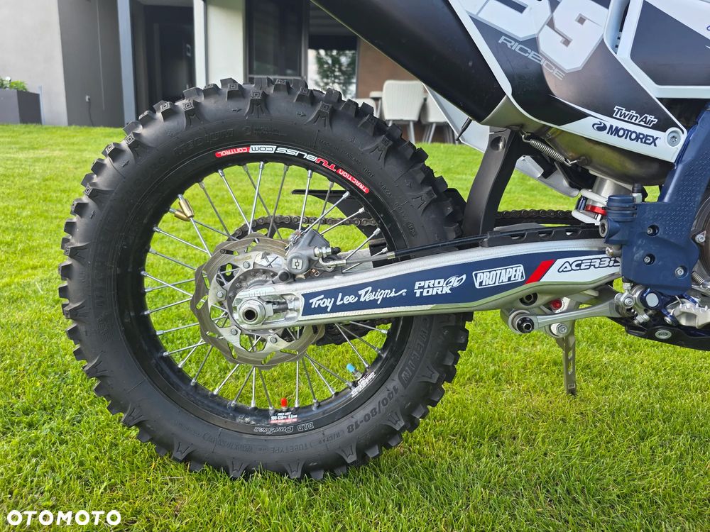 Husqvarna FE - 12