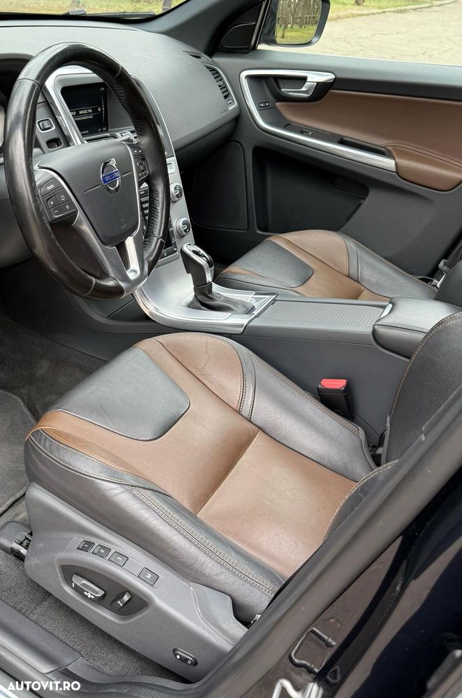 Volvo XC 60 - 16