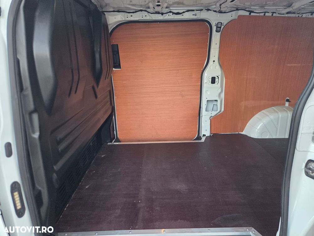 Ford New Transit Custom L2H1 Premium Edition - 15
