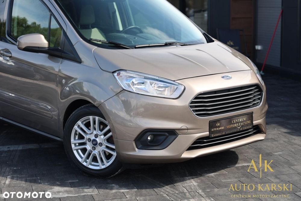 Ford Tourneo Courier - 9