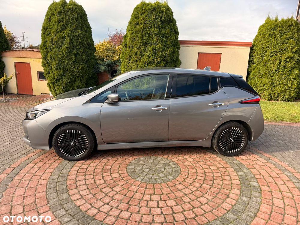 Nissan Leaf 2022 photo 2