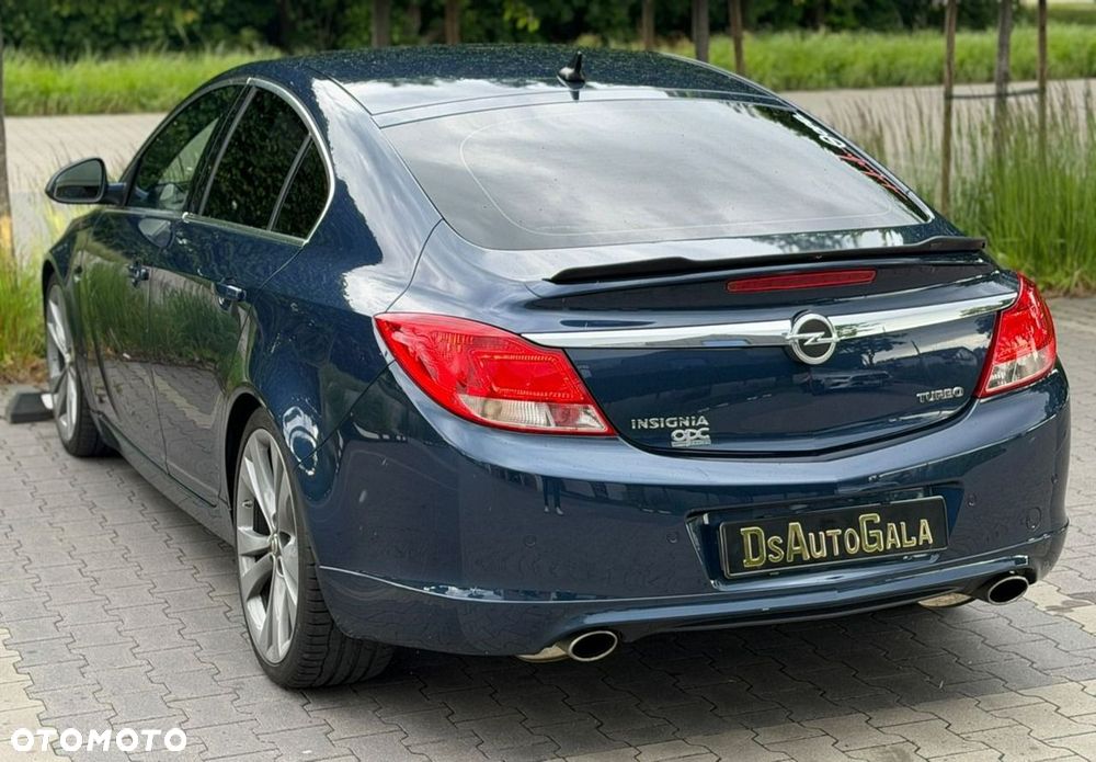 Opel Insignia 2.0 Turbo Sport - 10