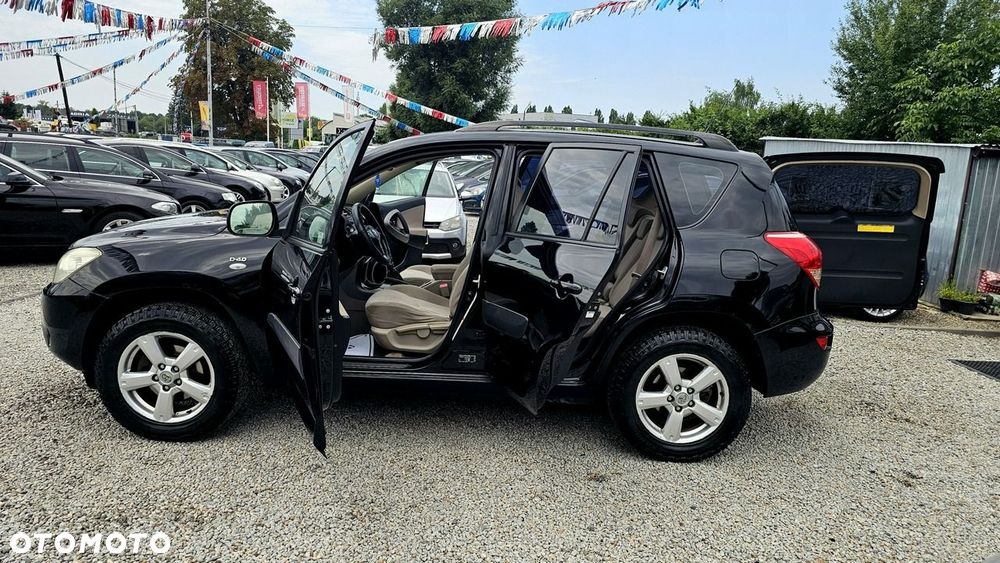 Toyota RAV4 - 17
