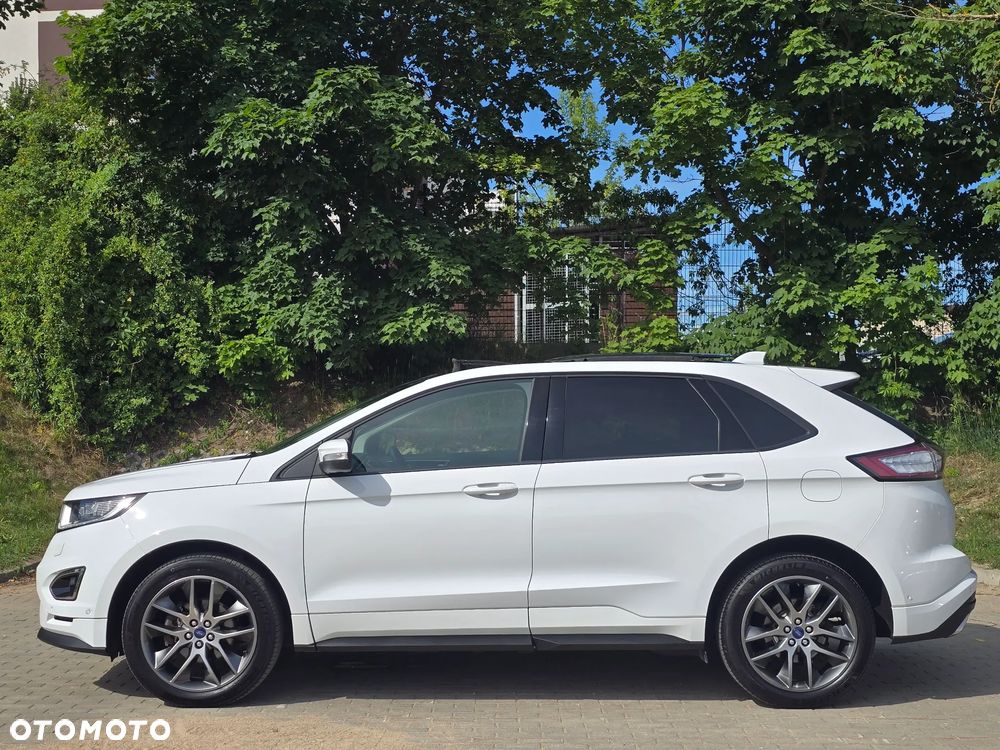 Ford Edge 2.0 TDCi Bi-Turbo 4x4 ST-LINE - 11