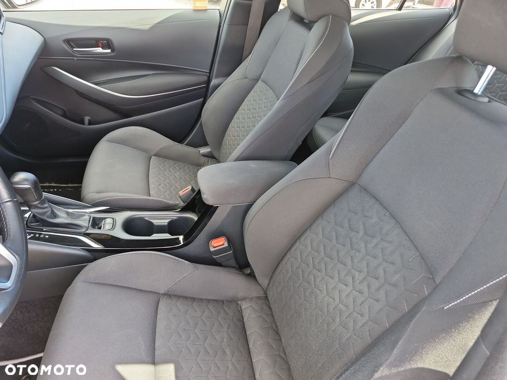 Toyota Corolla 1.8 Hybrid Comfort - 16