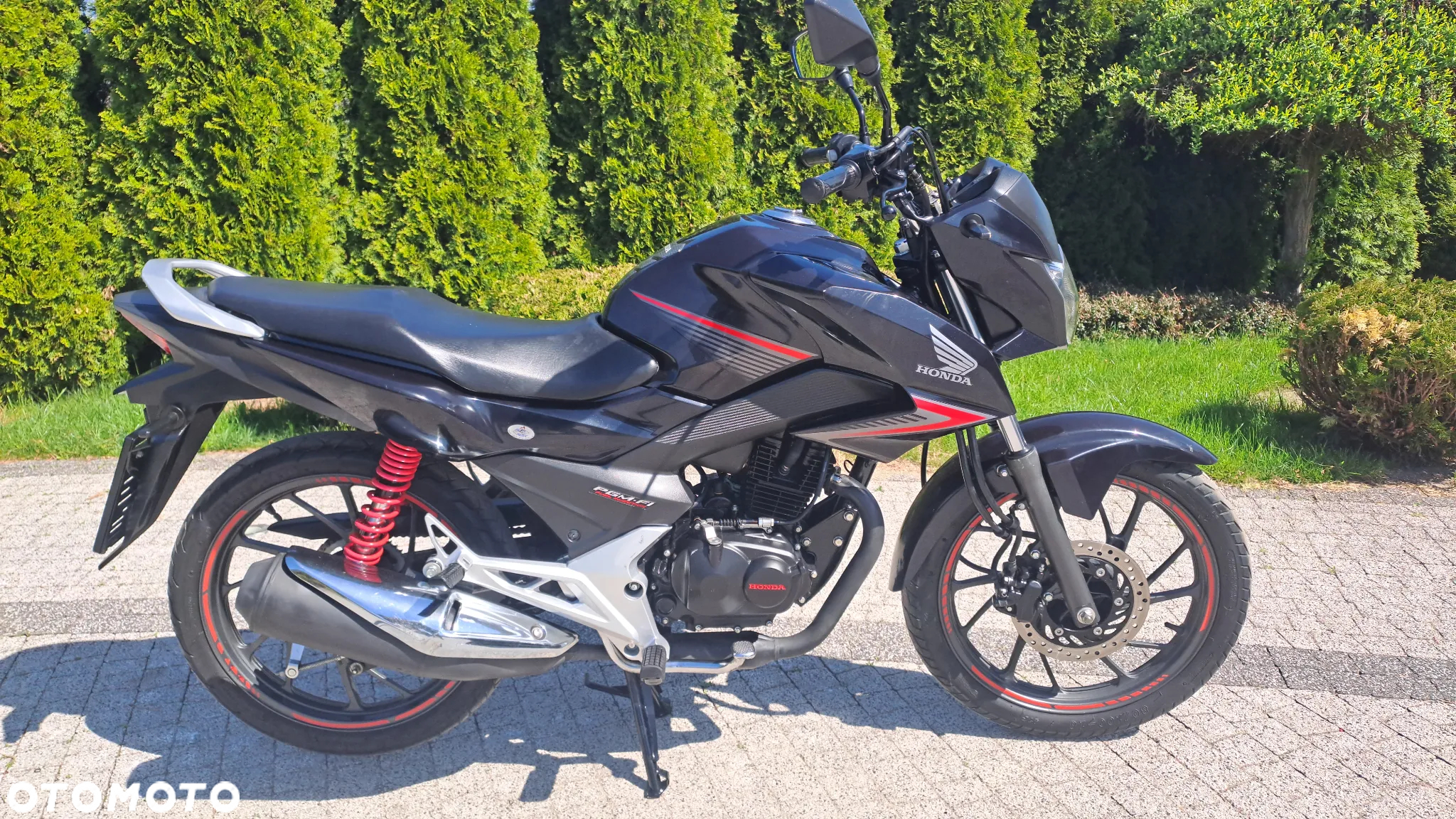 Honda CBF - 40