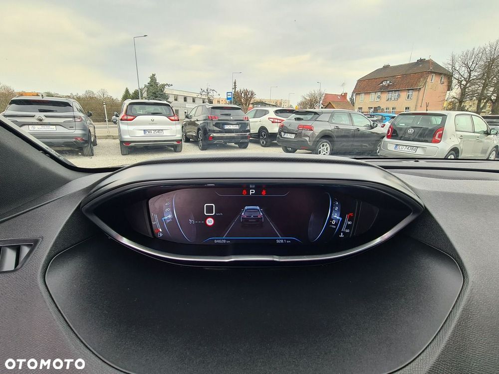 Peugeot 5008 1.5 BlueHDi Allure Pack S&S EAT8 - 22