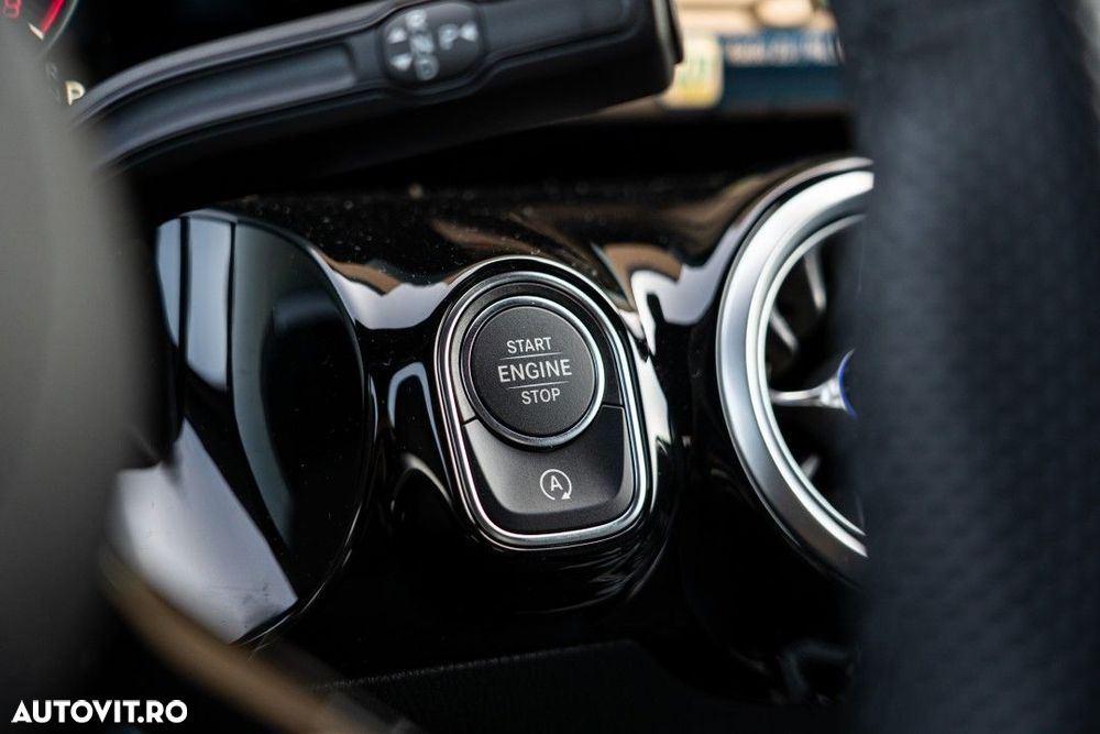 Mercedes-Benz GLA 250 4MATIC Aut. - 25