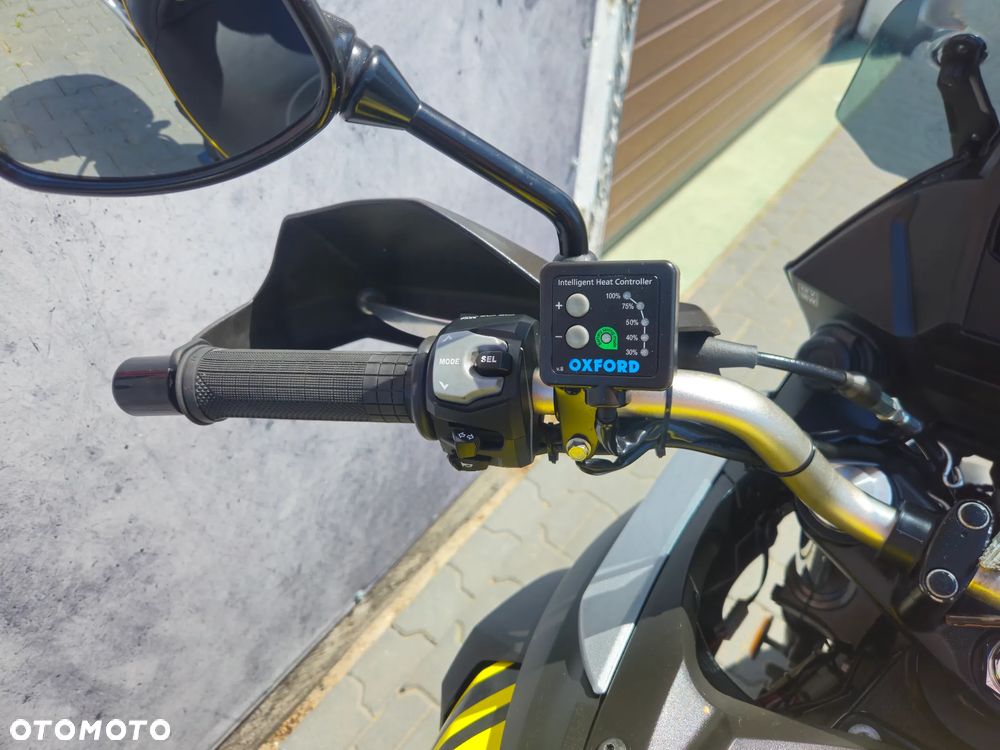Suzuki DL - 23