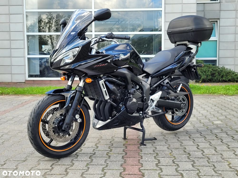 Yamaha FZ6 - 2