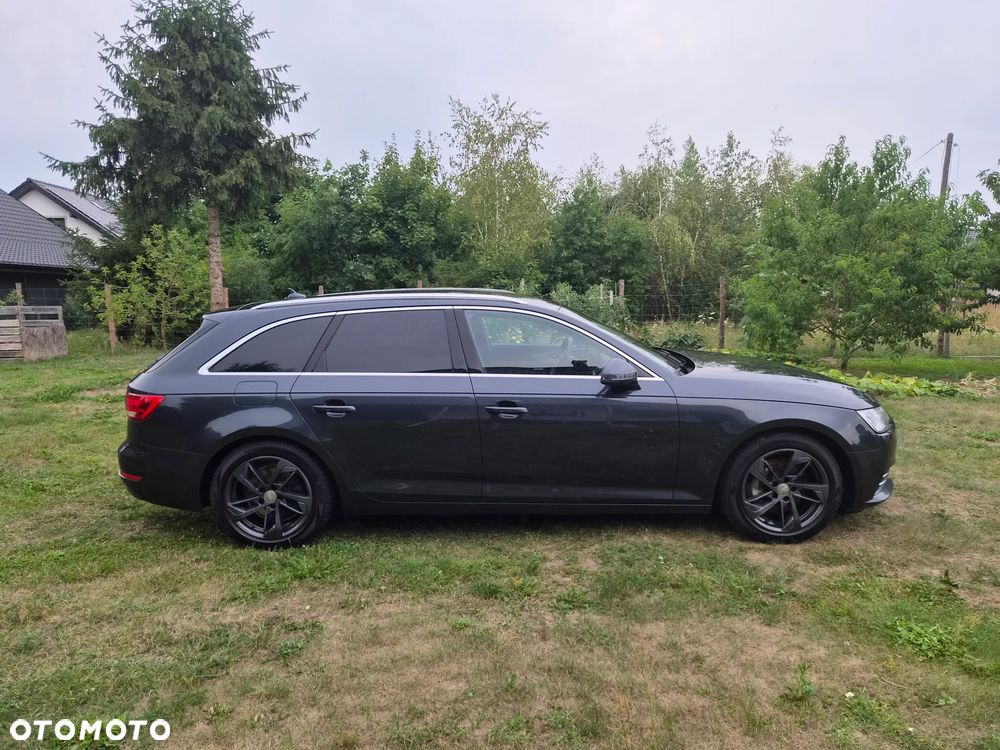 Audi A4 Avant 2.0 TDI S tronic - 4