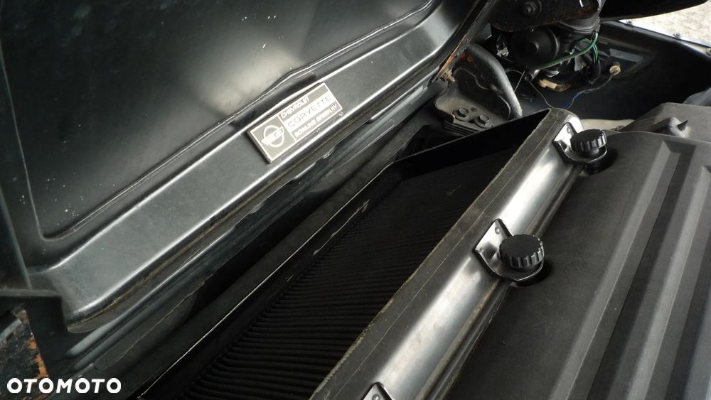 Chevrolet Corvette Convertible 5.7 - 25